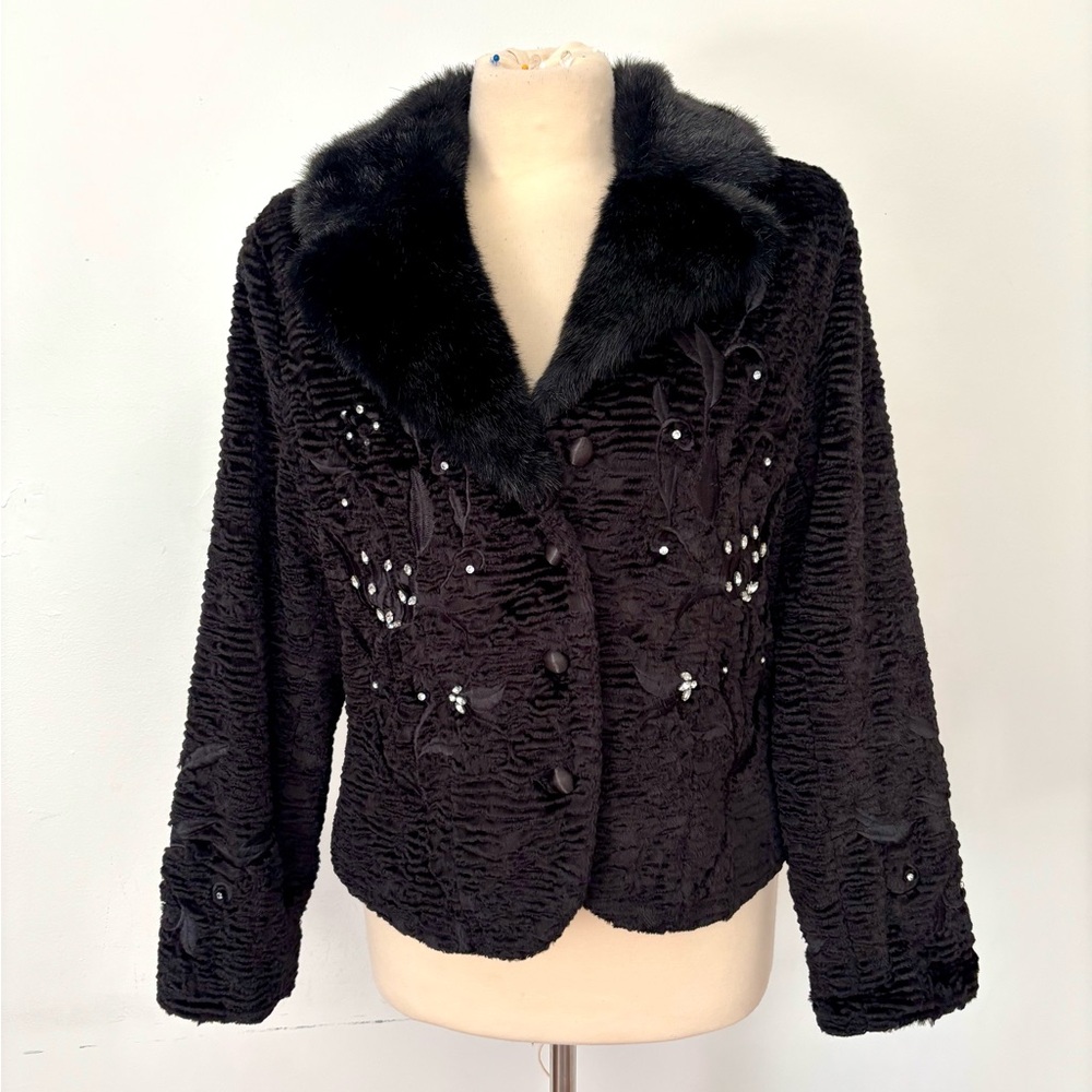 Adrienne Landau black jacket